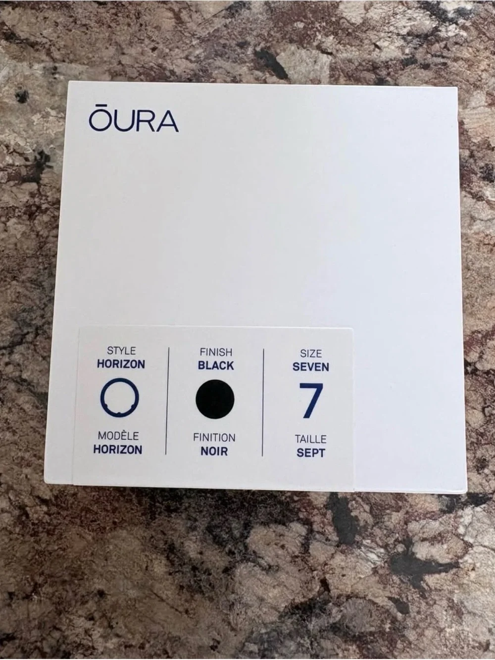 Oura Horizon Ring, size 7 in Black